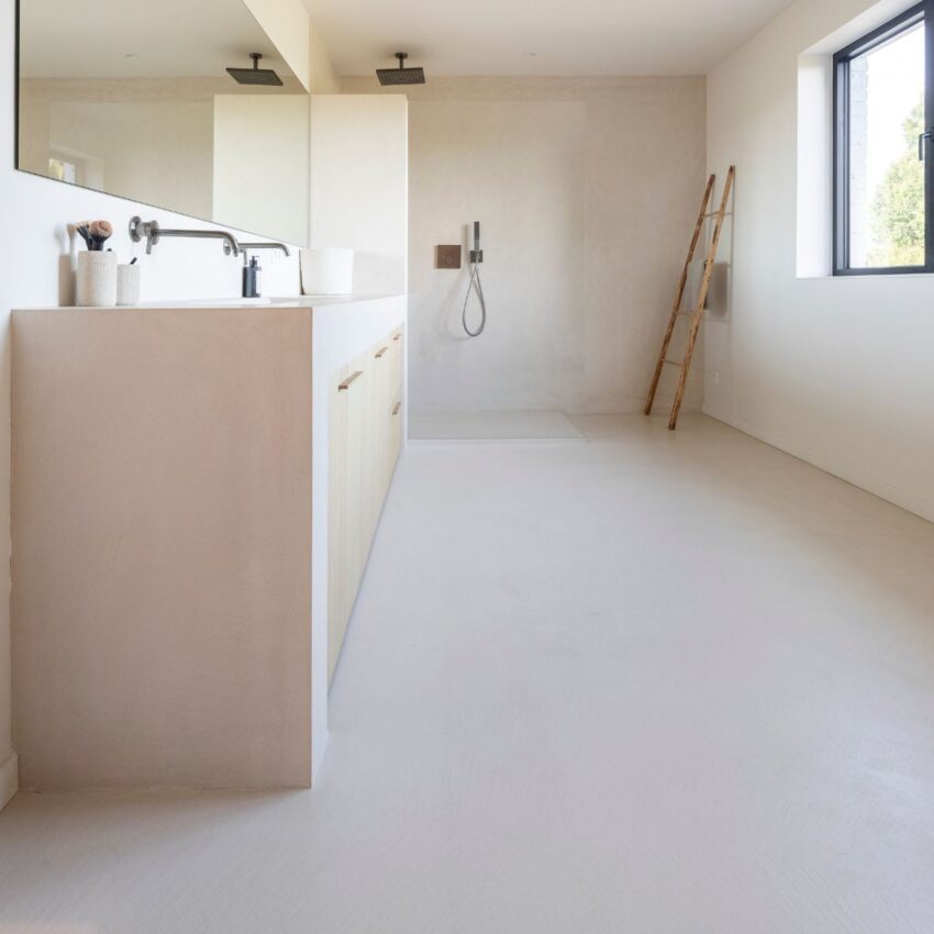 salle de bain betonciré mur et sol